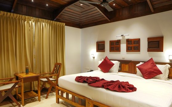 family-deluxe-room